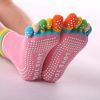 1pair Rainbow Color Non-slip Towel Bottom Yoga Socks, Cozy 5 Toes Split Knitted Calf Crew Socks, Women's Yoga Socks